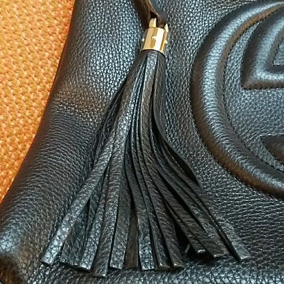 Black leather Gucci purse - Picture 2 of 6